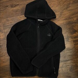 Aritzia polartec fleece full zip